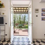 Апартаменты Golden Luxe - Wow Dei Marmi Terrace Style