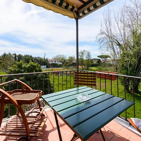 Golden Luxe - Wow Dei Marmi Terrace Style * Форте-деи-Марми